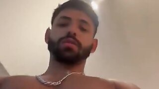 Another small vid of this sexy hunk, also known online as Marcio Dummont, Mdprivado or Marcio Rodrigues