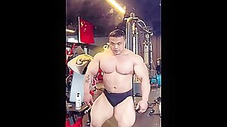 Big hot Asian BB - beefymuscle.com