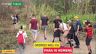LEVEI 2 AMIGOS H&Eacute;TEROS PARA FODER MEU CU EM P&Uacute;BLICO&comma; ONDE HOMENS COSTUMAM FAZER CAMINHADA&period; ENQUANTO CADA UM SE RESERVA PARA COMER MEU CU&comma; UMA PLATEIA DE HOMENS OBSERVA E SE MASTURBAL&period;