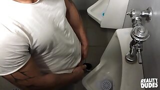 Dudes In Public 12: Understall