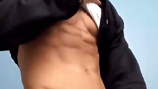 Cute muscle boy amateur cum