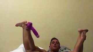Hot dude loves the taste of his ass