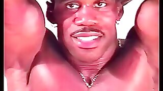 DV EDIT: HEYY, BIG HEAD