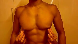 Muscle Worship Toned Muscle guy