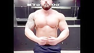 Muscle Flexing - Carson
