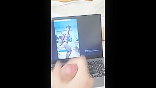 Jerking off to jwtgym